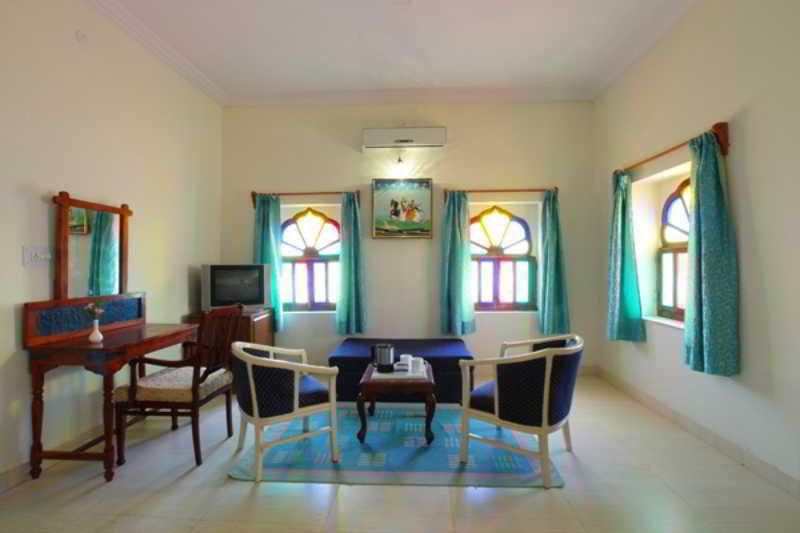Regenta Resort Pushkar Fort Extérieur photo