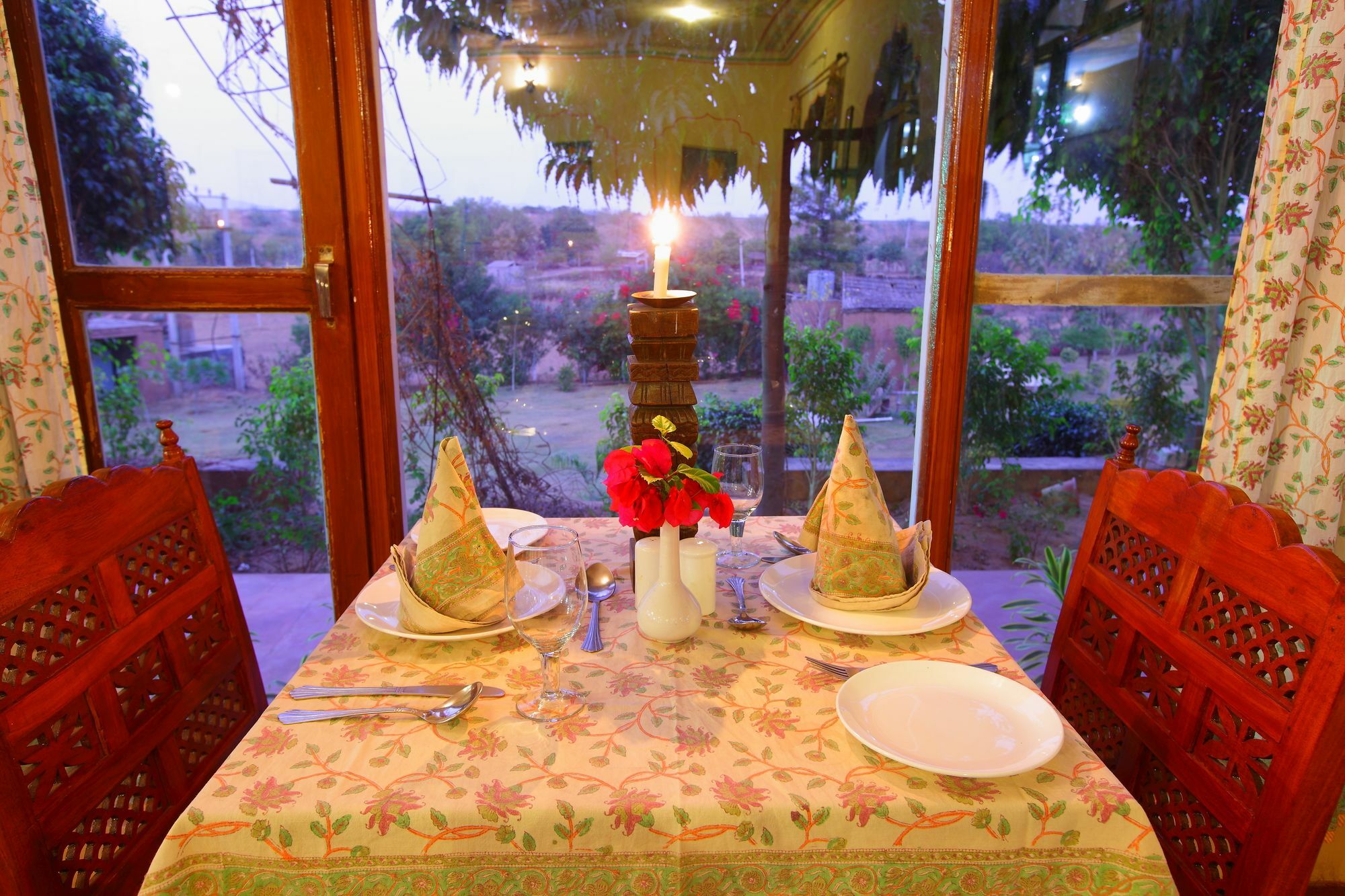 Regenta Resort Pushkar Fort Extérieur photo